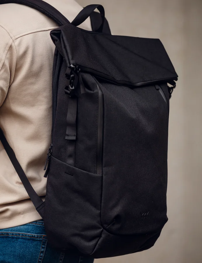 Tayte Small Men Black