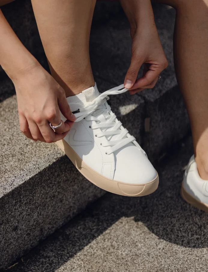 Dotty Classic White
