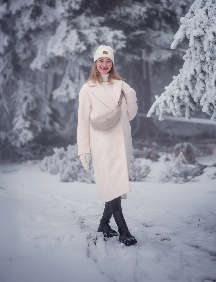 Tricia Basic Beige