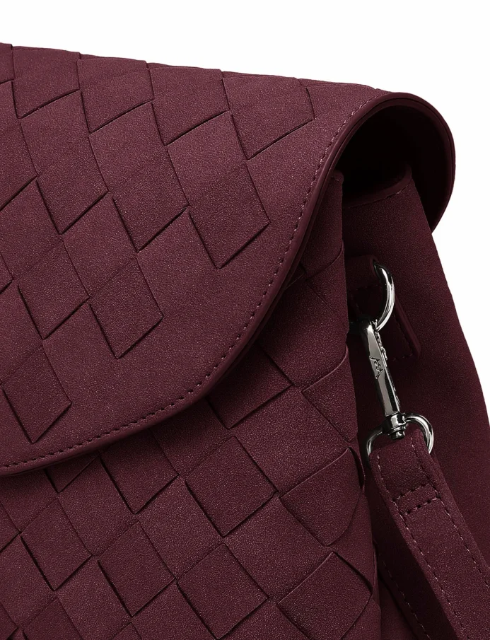 Byrsa Intrecciato Wine Red
