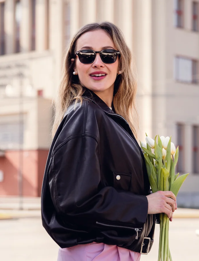 Elea V Leopard