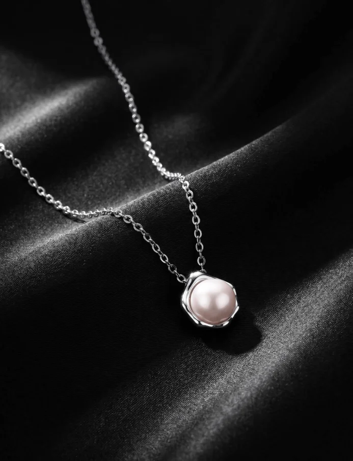 Náhrdelník Aila Silver