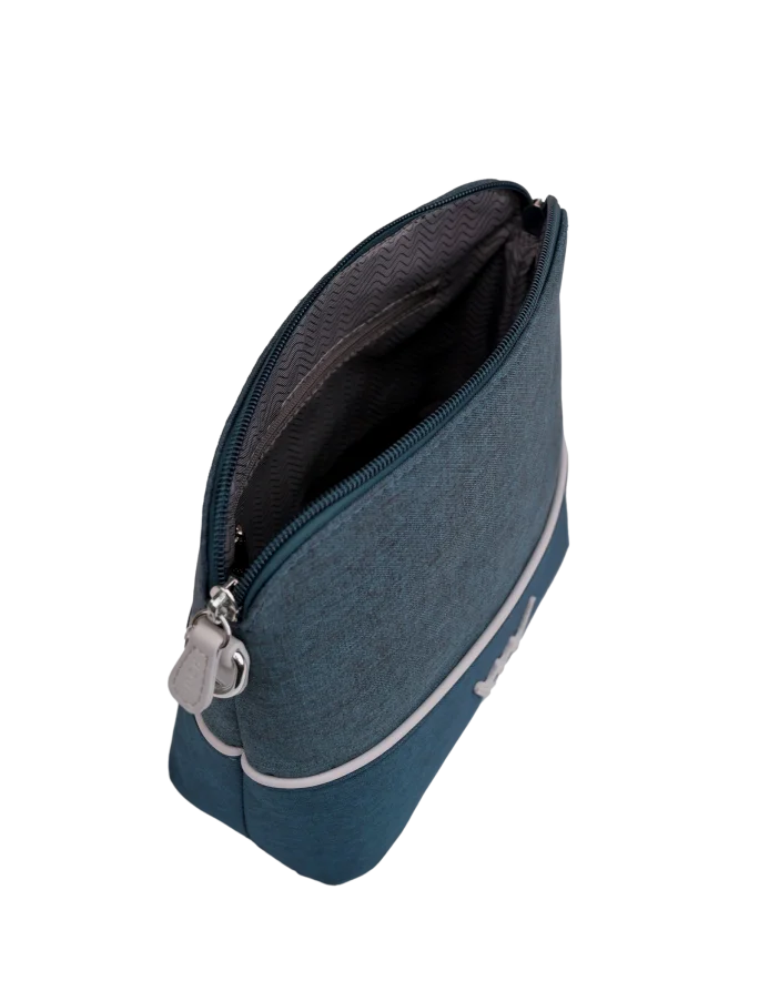 Cara Canva Blue