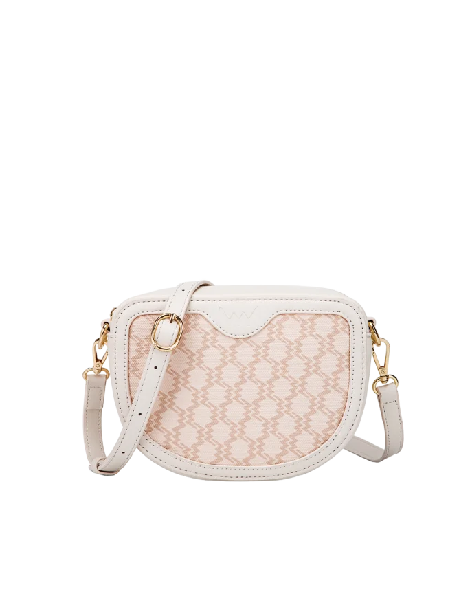 Elowen Creme