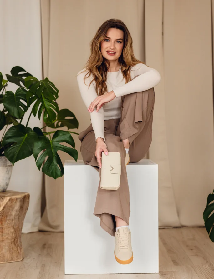 Marthia Big Beige