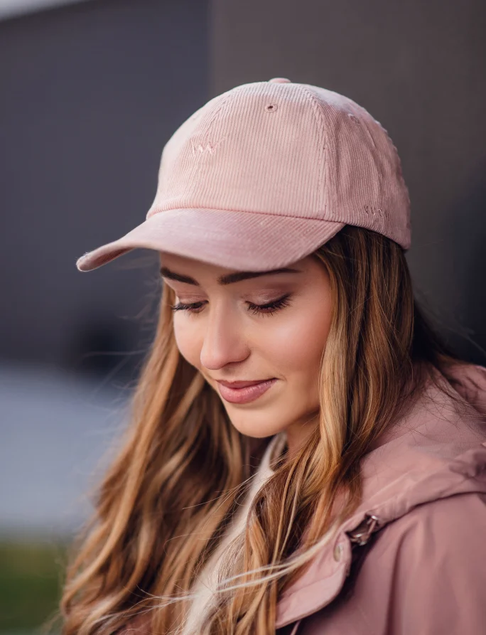 Alora Pink