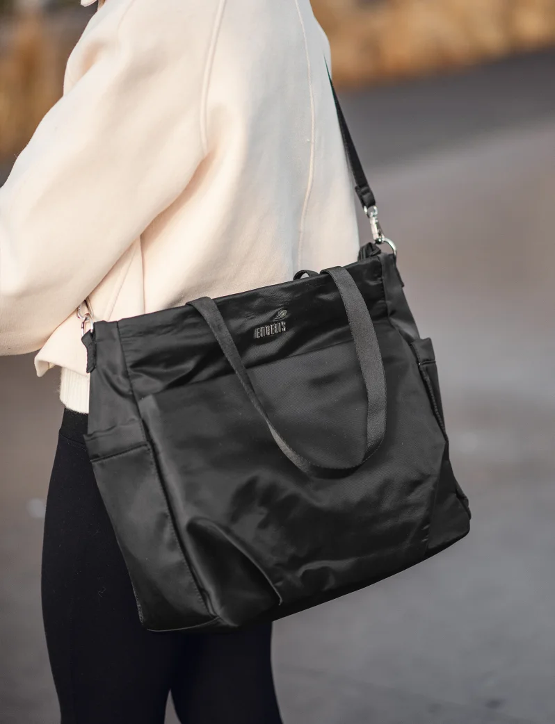 Gala Black