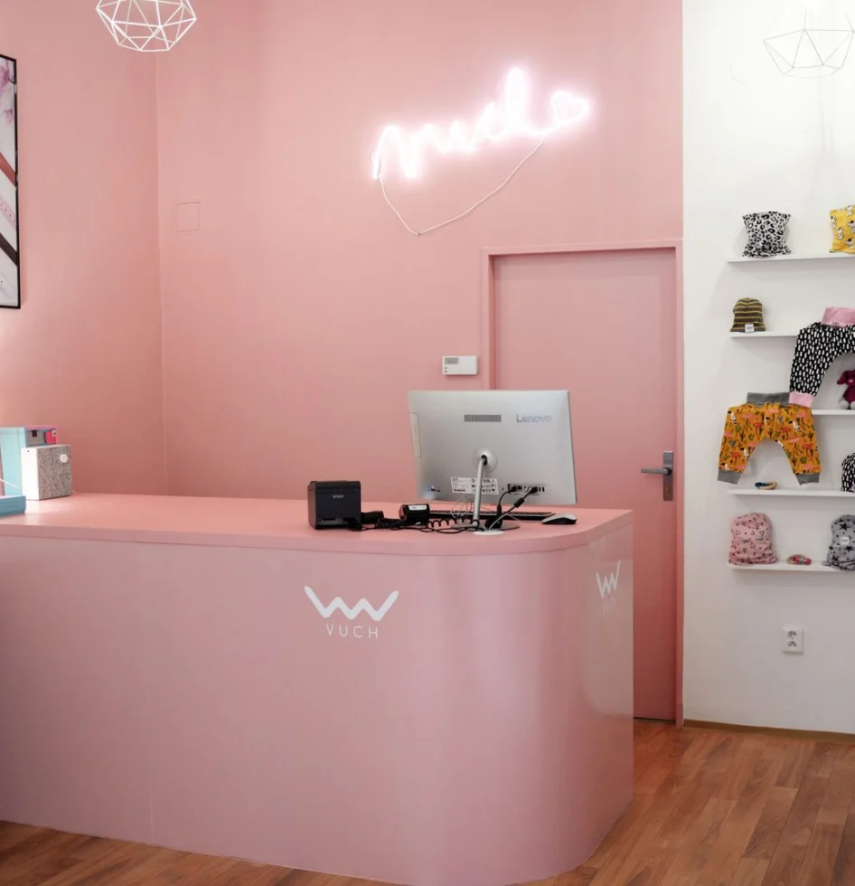 4. narozeniny jsme oslavili novým showroomem v Praze